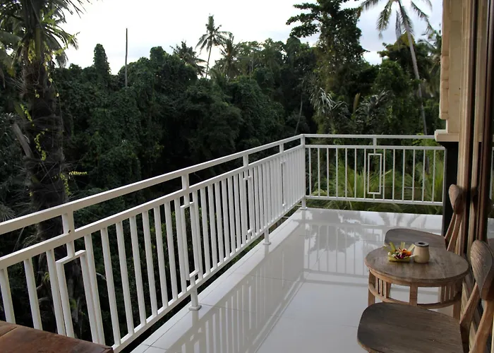 Hanaka Riverside